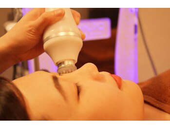 柚那美 池袋東口店(ユナビ)/小顔キャビテーション