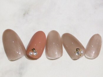 カレネイル(kale nail)/１１月限定シンプルART＋500円