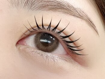 ディープ 薬院店(DEEP)の写真/【パリジェンヌコンテスト2022年受賞】モチの良さに自信アリ☆自まつげを最大限に長く魅せ美しい瞳に◎
