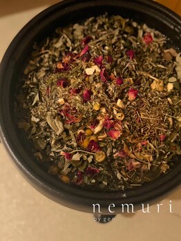 ネムリ バイジェン(nemuri by gen.)/nemuriよもぎ蒸し