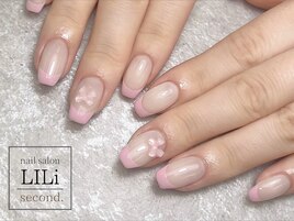 フレンチネイル