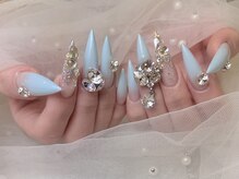 トランキル(Tranquille)/ビジューネイル