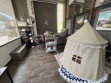 イエロー(Yellow)の雰囲気（半個室でお子様連れOK！※利用料500円）