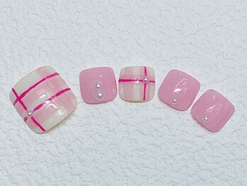 ネイルアンドアイラッシュサロンR/チェックアート