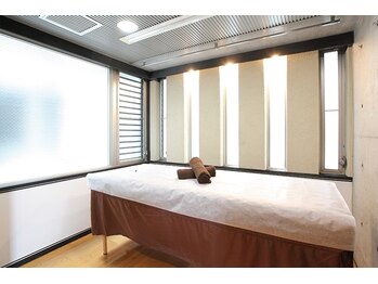 ロイ(ROI)の写真/結果重視の最新脱毛！8月限定！men's/lady's【全身脱毛(お顔+VIO込)1回￥9800】面倒な自己処理とサヨナラ！