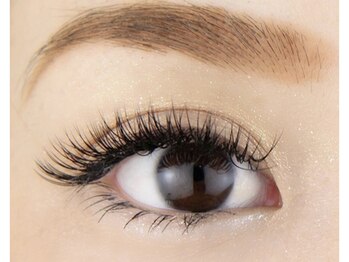 セレッソ(cerezo)/120本以上付けて目力アップ