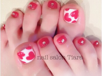 ティアラ(Tiara)/キュートなフットネイル