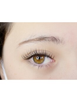 ボリュームのある目元にしたい