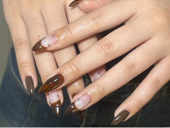 フィズネイル(fizz nail)の写真/チップ長さ出しが人気！折れ爪/ちび爪/噛み爪など、コンプレックスだった爪の形も綺麗に♪