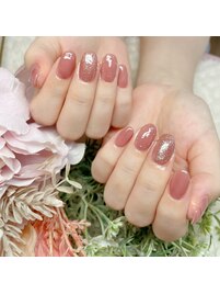 大人可愛いネイル