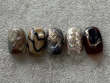 エールルーム 中目黒(aileroom)/個性派ブラウンブルー