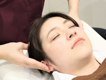 新宮中央整骨院 はりきゅう院/顔周りの悩みに対応☆小顔矯正