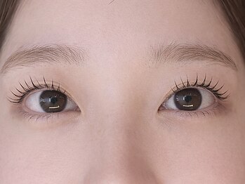 モルレーヴ(MOLREVE)/ナチュラル◎束感ラッシュリフト