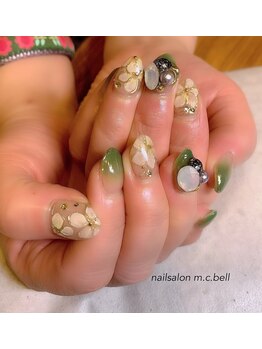 エムシーベル(m.c bell)/