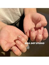 ネイルドットスタジオ 堺筋本町(NAIL DOT STUDIO)/90分アート