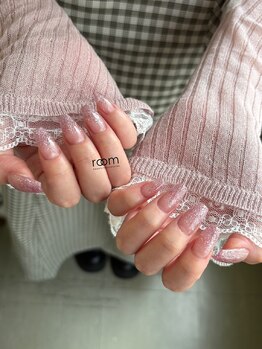 ルーム ビューティーラボラトリーズ(room beauty laboratories)/ラメネイル×学割ネイル