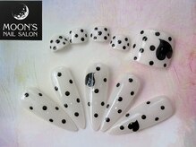 ムーンズ(Moon's)