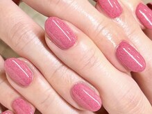 モーヴネイル(mauve.nail)の雰囲気（甘皮周りの丁寧なケアで実現するキワまでの塗り）