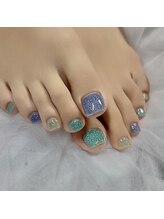 モモ(Momo)/フラッシュネイル