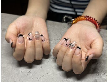 ロア ネイル(Loa_Nail)/黒フレンチ