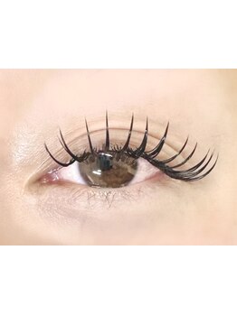 ボリュームのある目元にしたい