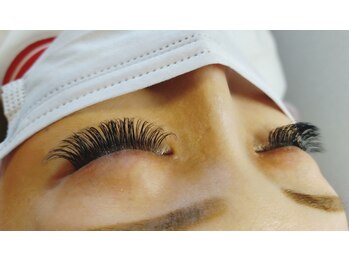 アイラッシュ ルナ(Eyelash LUNA)/バインドロック付け放題♪