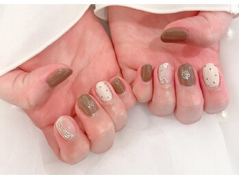 はあとねいる 宝塚店/