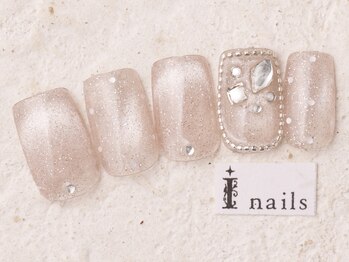 アイネイルズ 新宿店(I nails)の写真/ティアラコレクション9480円☆初回オフ無料【新宿/新宿東南口/新宿三丁目/パラジェル/持ち込み】