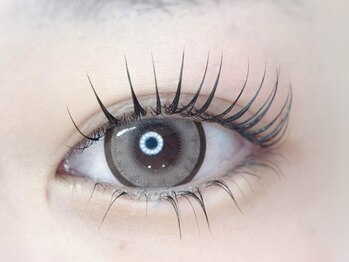 メメ(MEME)の写真/180本までつけ放題OK★しっかりボリュームを出して目力を上げたい方に♪LEDエクステで持続力UPも◎