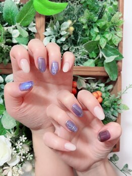 苺ネイル/リボンネイル