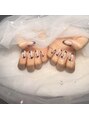 リサネイル(Lisa Nail) ナチュラルで指先が綺麗に見えるネイル