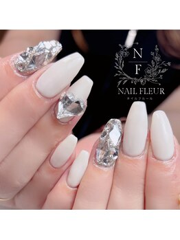 ネイルフルール/