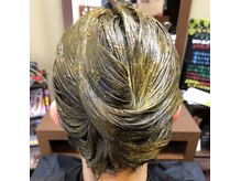 髪工房 癒々｡の雰囲気（100%天然オーガニックヘナ（オレンジ色）使用。化学染料は不使用）