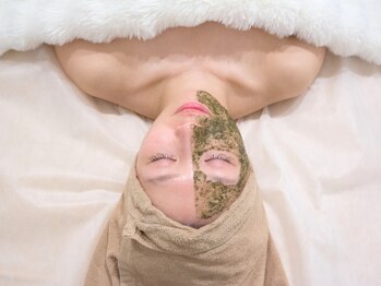 シャルム(Charme)の写真/しみ・シワを根本から改善！肌質改善ハーブケア♪明るくつるんとした赤ちゃん肌に♪本気の肌管理☆