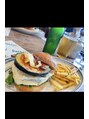 名古屋トリガーポイント鍼灸院 趣味はカフェ巡り。美味しい外食との出会いが楽しみの一つです。
