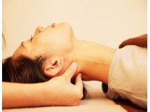 アタマファクトリー 大宮店/首肩コリまでしっかりほぐします