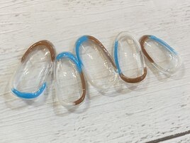 ぷっくりフレームネイル