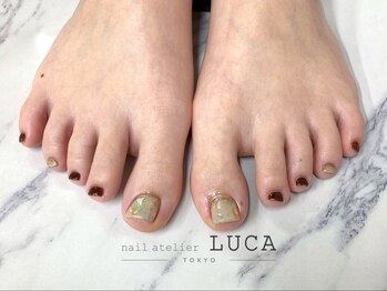 ネイルアトリエルカ(nail atelier LUCA)/W-338 秋色シェルフットネイル