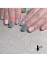 ラドール(La Dhole)/水滴×うねうねネイル