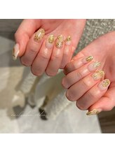 アディア(Adia)/ミラーフラワー