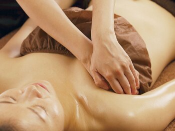 ラジェ 静岡城北店(LAGE)/【バスト集中】わき肉や背中も◎