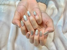 ネオリーブリタ(Neolive rita)/キラキラマグネットネイル