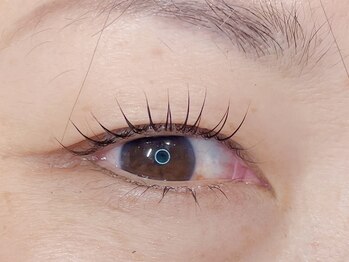 ふぁみーゆ(famille)/パリジェンヌラッシュリフト