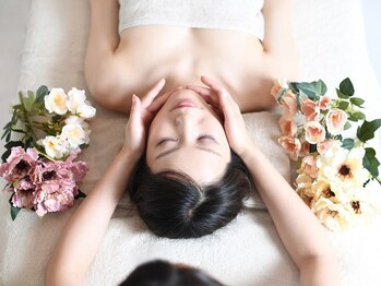 アロンジェファム(allonge femme)の写真/ハリツヤUPしたい、ほうれい線が気になる、たるみ・しみ改善したい、そんなお悩みをお持ちの女性必見!