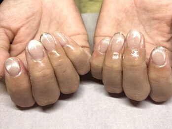 パープルの爪屋/マグネットフレンチ+ラメライン