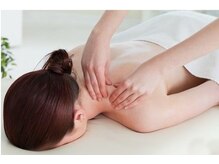 疲れたお体にご褒美を、首、肩凝り背中痩身と凝りの徹底ケア!!!