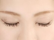 MAQUIA岩村田店【マキア】マツエク・まつ毛パーマ専門店/目を閉じたイメージ