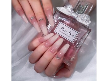 Mネイルアンドカフェ シェレステの写真/長さだし~ネイルケアまでお任せ♪Y2K・ワンホン・マグネット・ニュアンスなど指先で「映える」を実現★