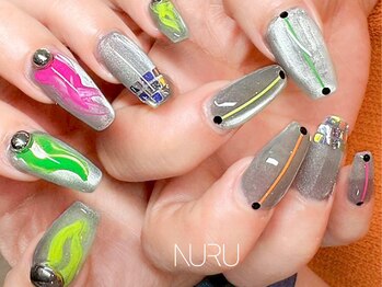 ヌル ネイル 堀江(NURU NAIL HORIE)/サイケデリックな個性派ネイル