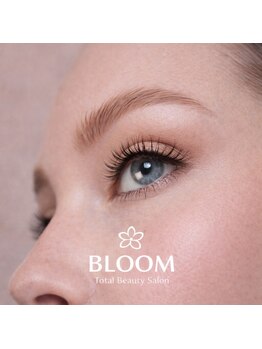 ブルーム(bloom)/まつげパーマ/パリジェンヌ